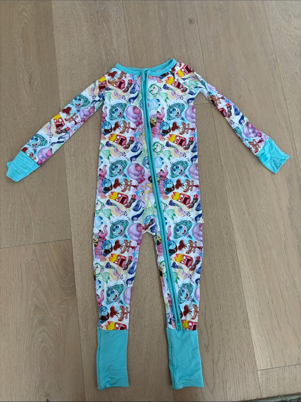 Scoots Inside Out Bamboo Zippy
